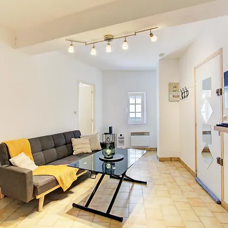 Historique D'agde: Central Charm * Agde